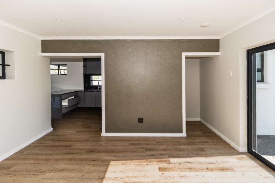 1 Bedroom Property for Sale in Charlo Eastern Cape